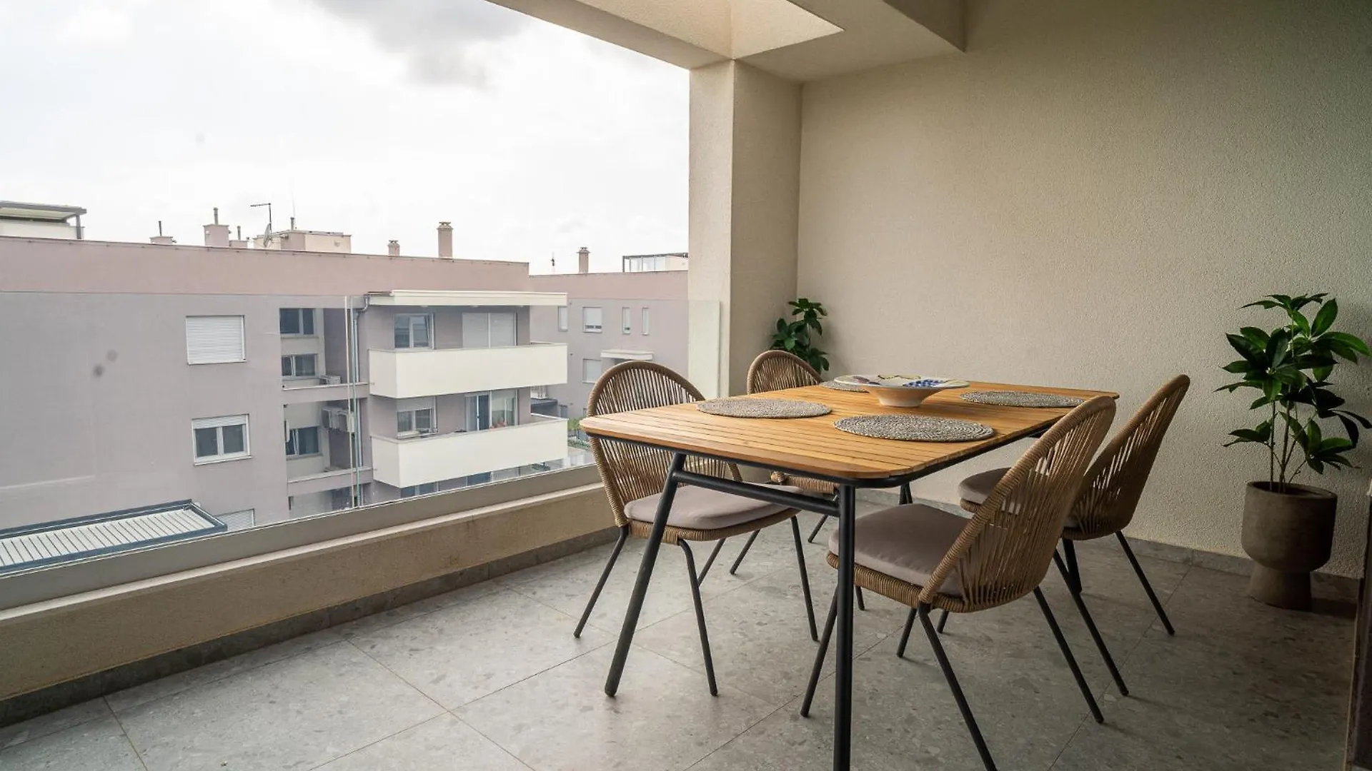 Apartment California By Belmont Realty زادار كرواتيا