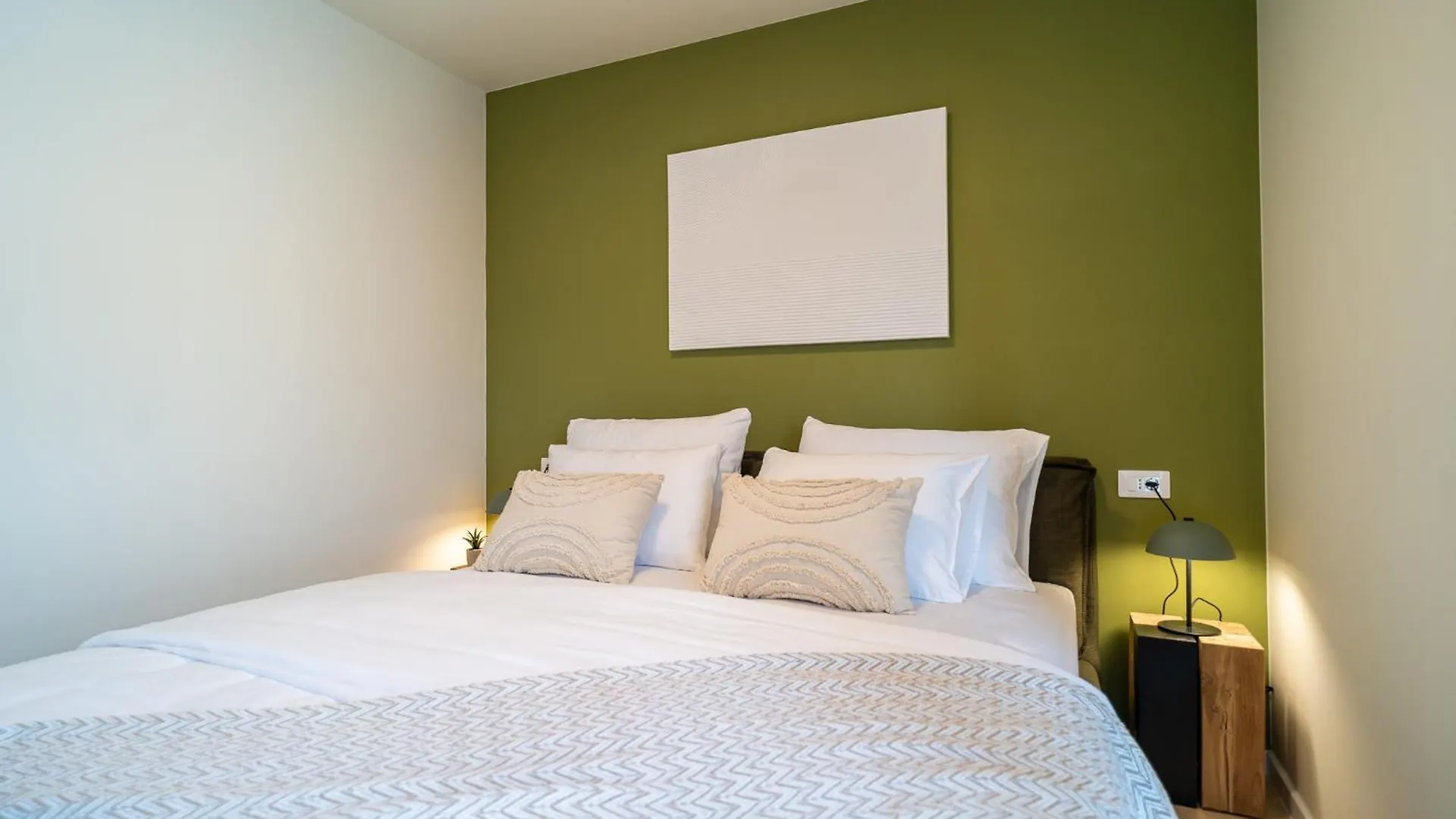 Apartment California By Belmont Realty زادار